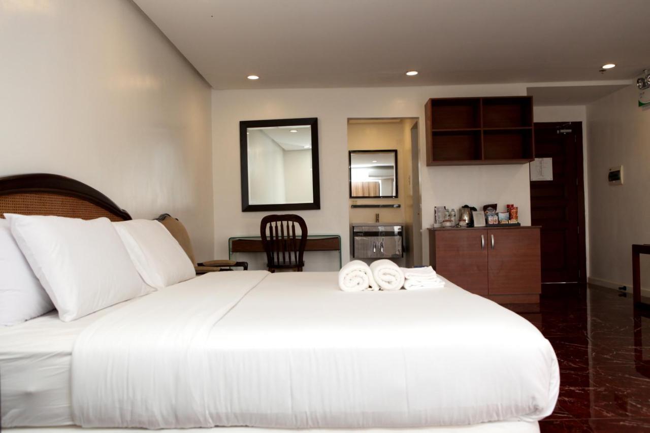 Centtro Residences Los Banos  Extérieur photo